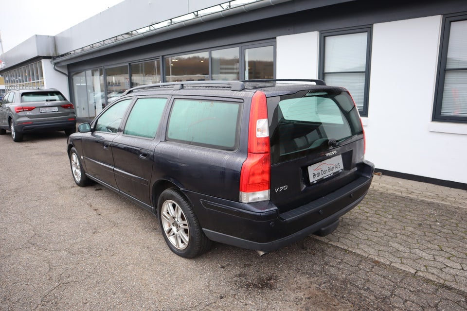 Volvo V70 2,4 170 aut. 5d