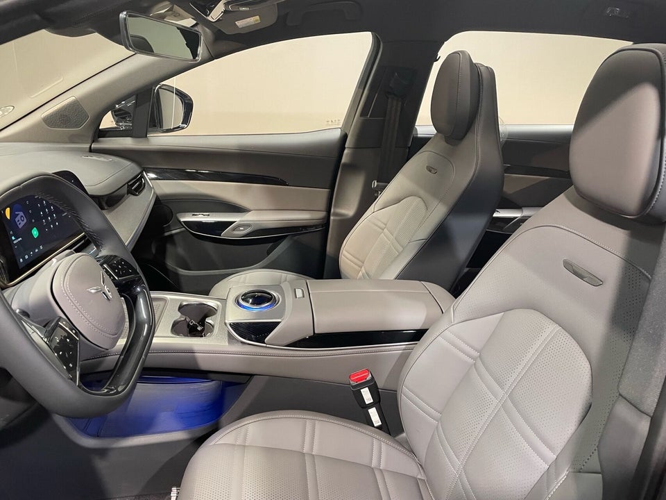 Hongqi EHS7 111 Exclusive 5d