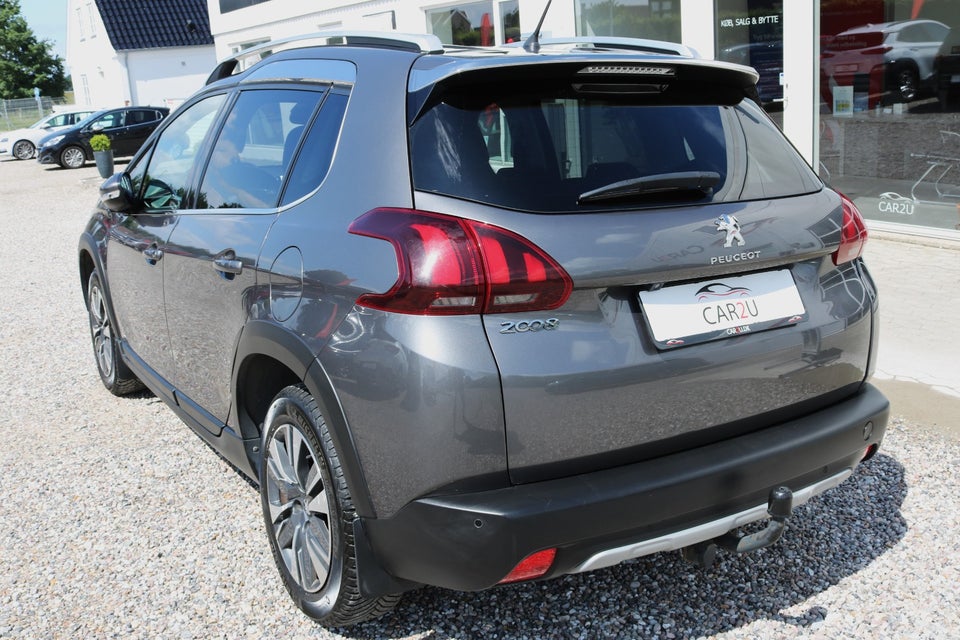 Peugeot 2008 1,6 BlueHDi 100 Desire Sky 5d