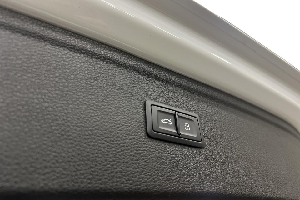 Audi Q5 50 TFSi e S-line quattro S-tr. 5d