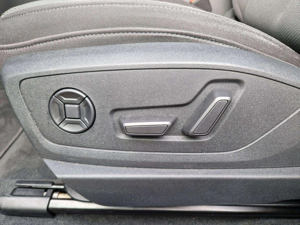 Audi e-tron 55 Advanced Sportback quattro 5d