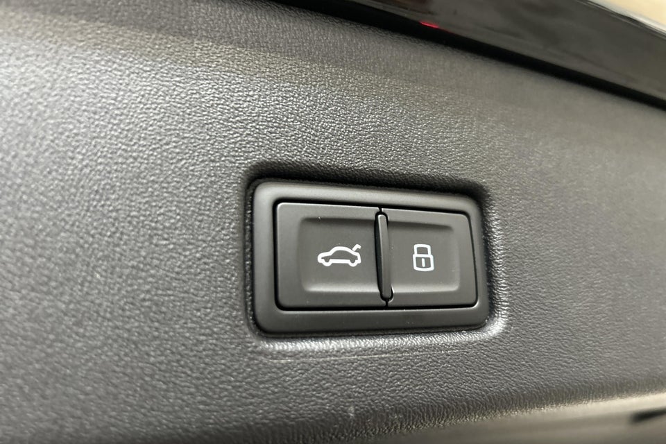 Audi Q4 e-tron 45 S-line Edition 5d