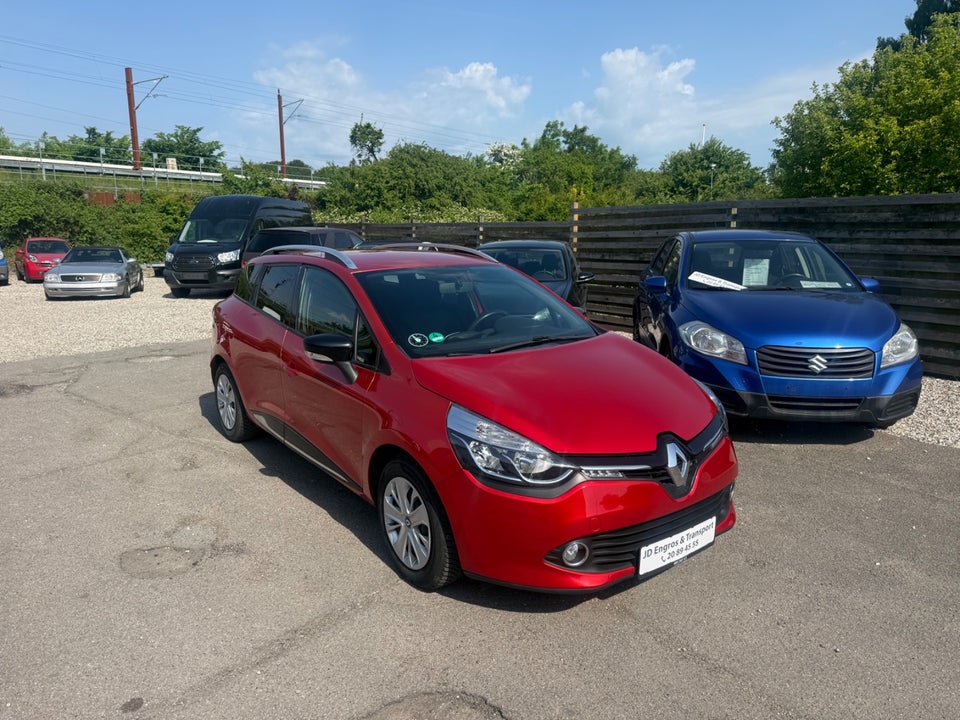 Renault Clio IV 0,9 TCe 90 Expression Sport Tourer 5d