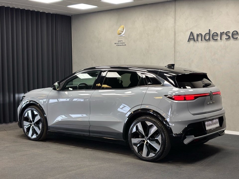 Renault Megane E-Tech 60 Techno 5d