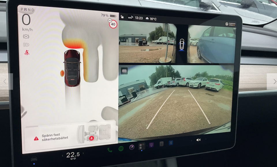 Tesla Model Y RWD 5d