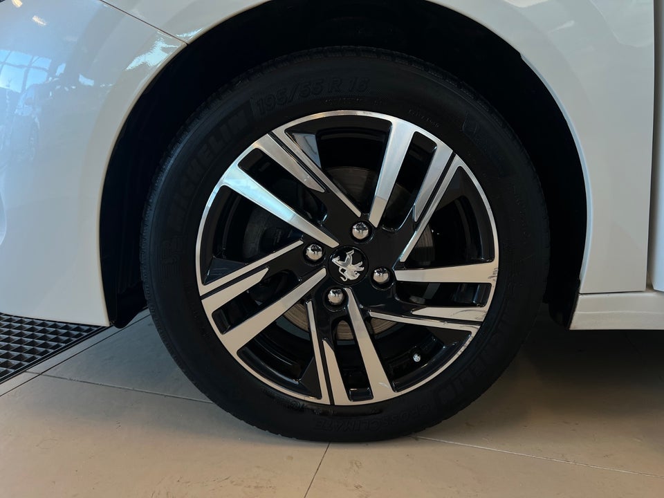 Peugeot 208 1,2 PureTech 100 Supreme Sport 5d