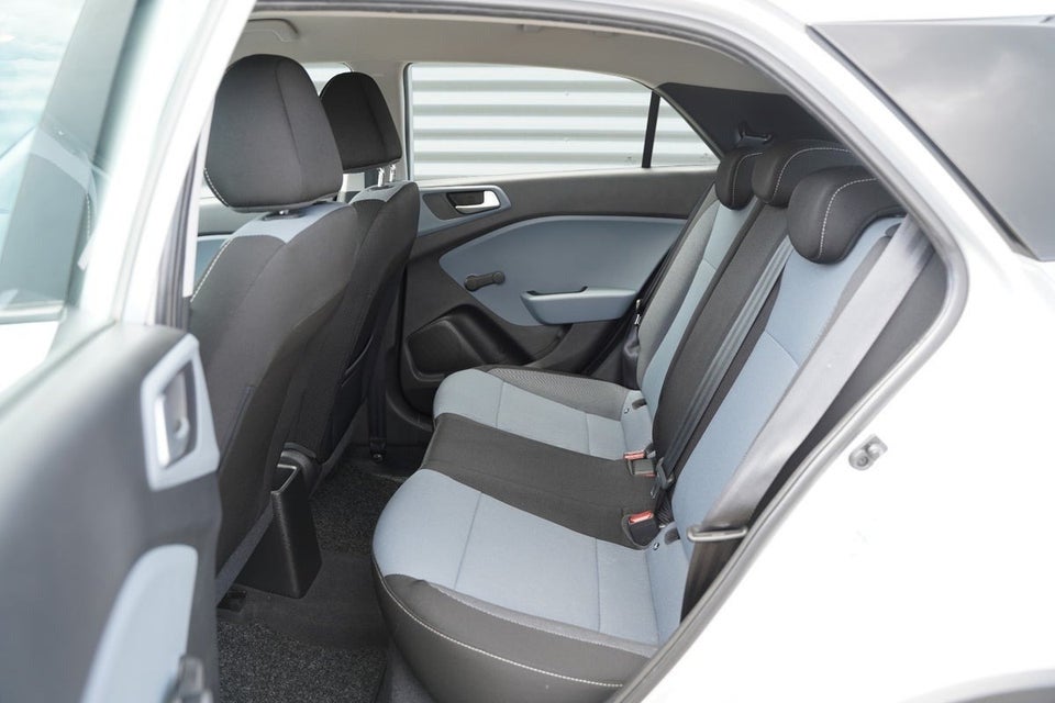 Hyundai i20 Active Cross 1,4 CRDi 90 Life+ 5d