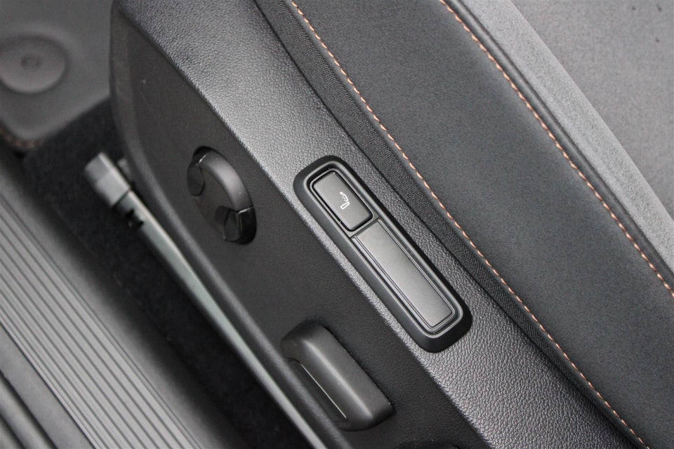 Cupra Born 58 Dinamica Pack High 5d