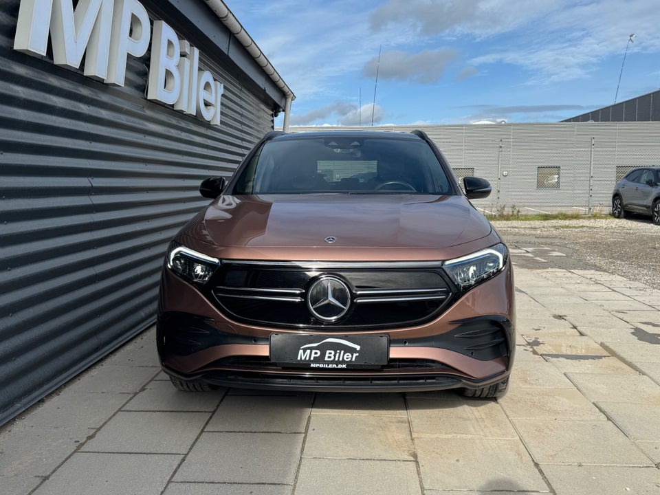 Mercedes EQA300 AMG Line 4Matic 5d