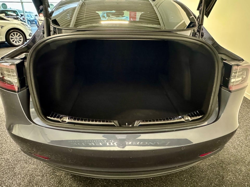 Tesla Model 3 Performance AWD 4d