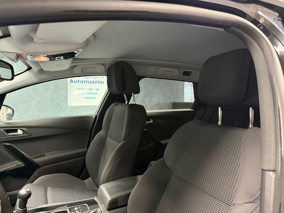Peugeot 508 1,6 HDi 114 Excite SW 5d