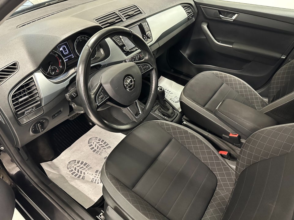 Skoda Fabia 1,0 TSi 110 Ambition Combi DSG 5d