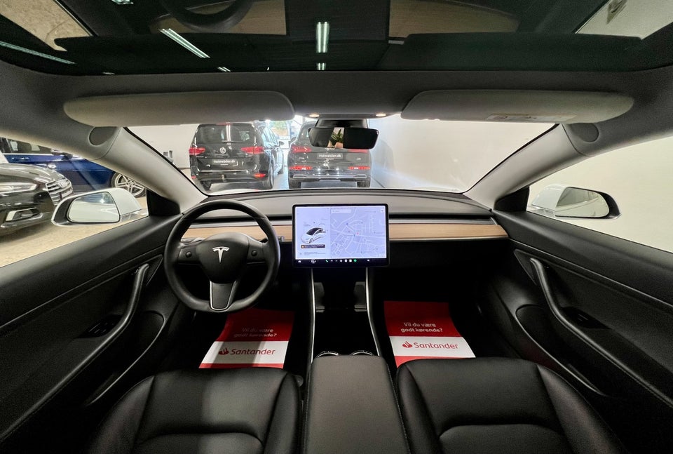 Tesla Model 3 Long Range AWD 4d