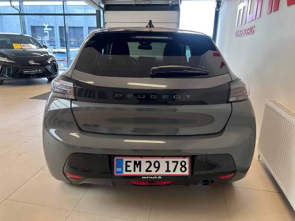 Peugeot 208 1,2 PureTech 100 Allure 5d