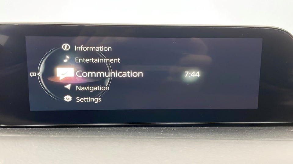 Mazda 3 2,0 e-SkyActiv-G 150 Cosmo aut. 4d