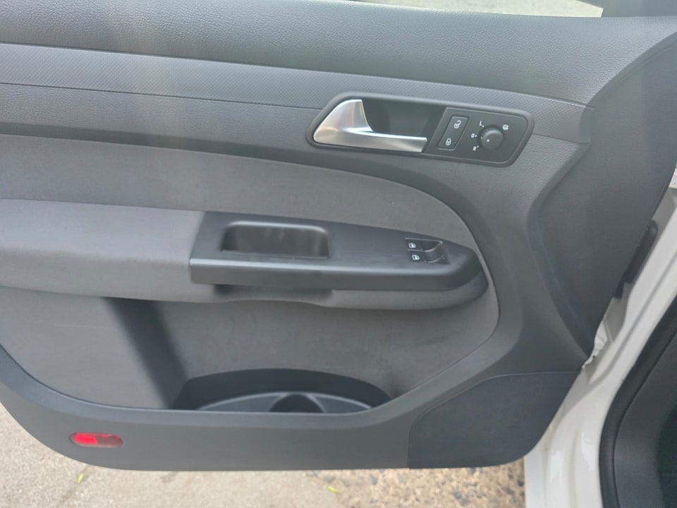 VW Caddy 1,2 TSi 85 Trendline 5d