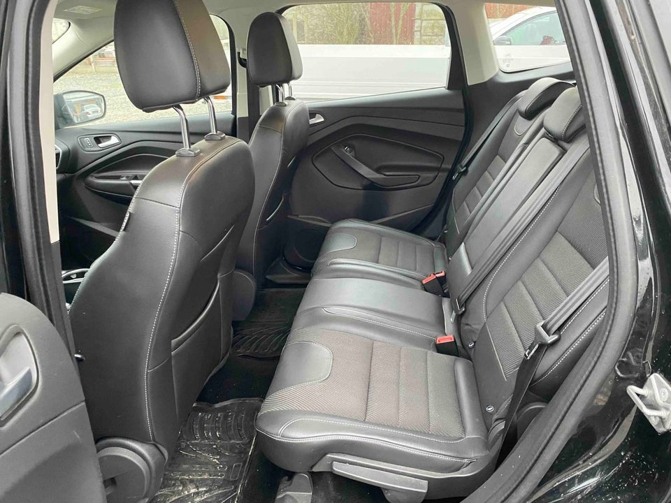 Ford Kuga 2,0 TDCi 163 Titanium aut. AWD 5d