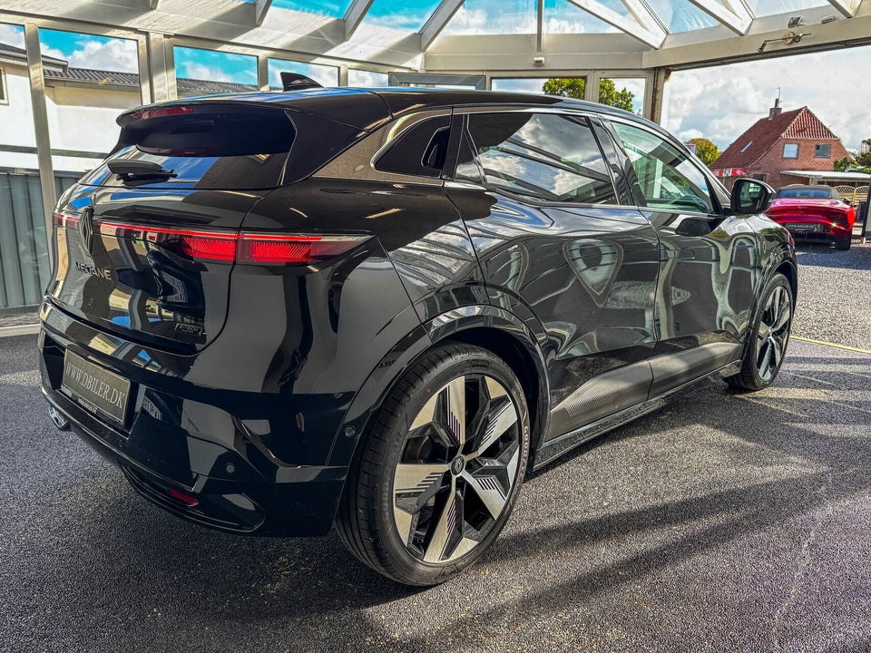 Renault Megane E-Tech 60 Techno+ 5d