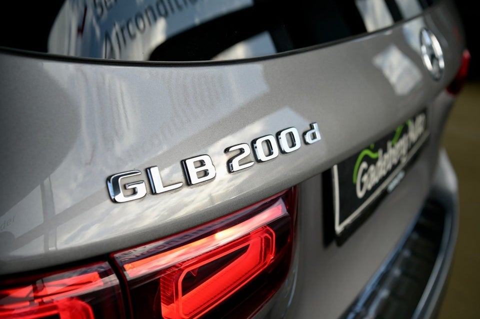 Mercedes GLB200 d 2,0 Progressive Line aut. 5d