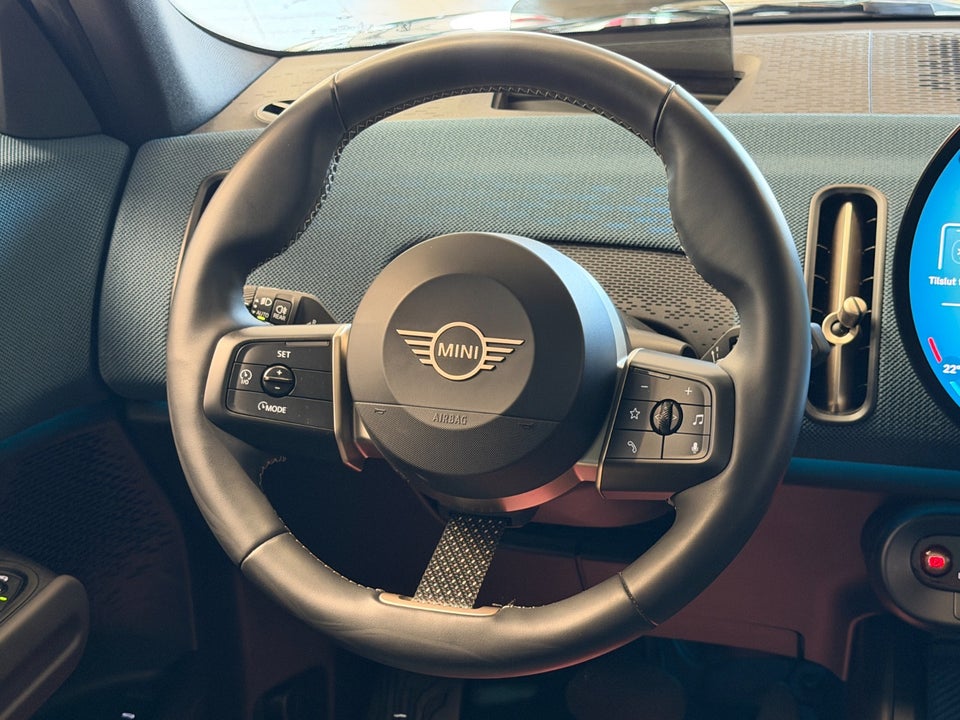 MINI Countryman E Favoured Trim M 5d