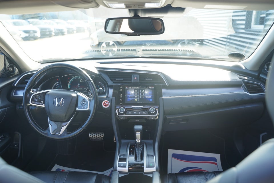 Honda Civic 1,5 VTEC Turbo Executive CVT 4d