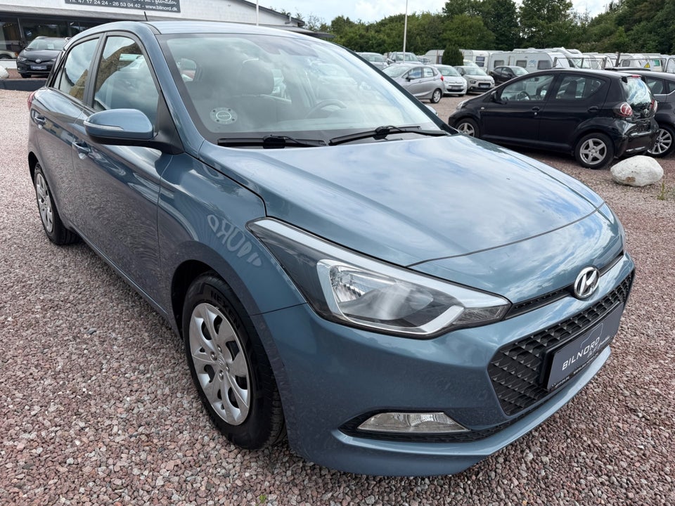 Hyundai i20 1,25 Trend 5d