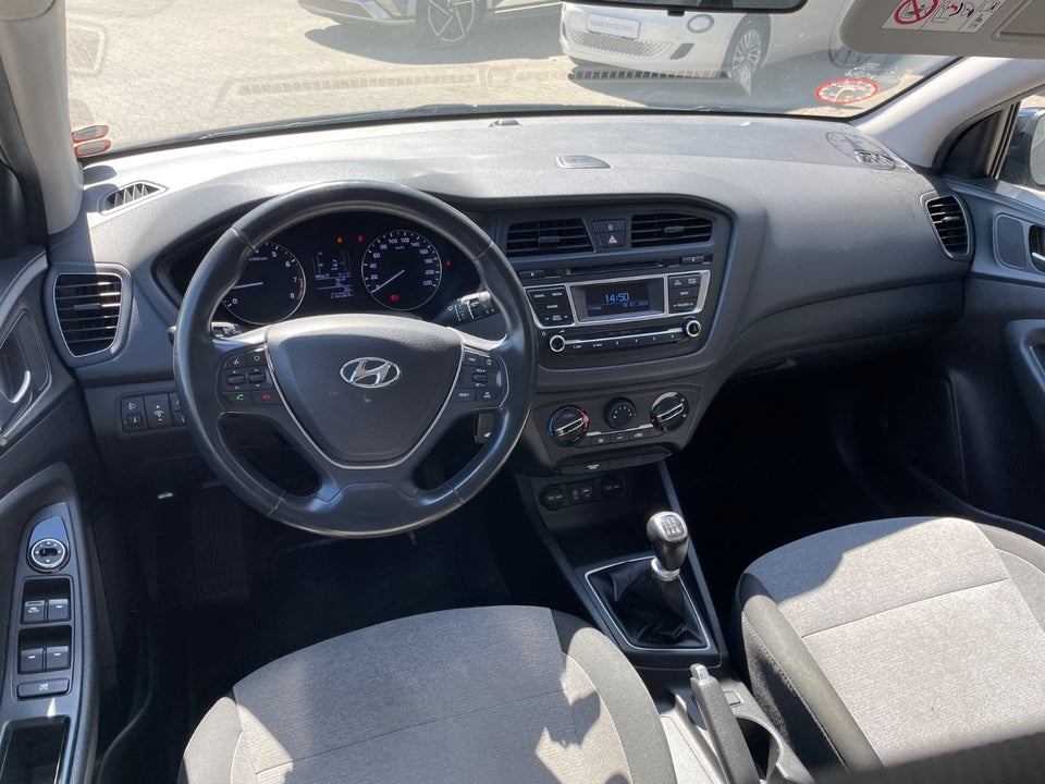 Hyundai i20 1,25 Trend 5d