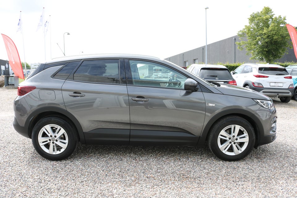 Opel Grandland X 1,2 T 130 Enjoy 5d