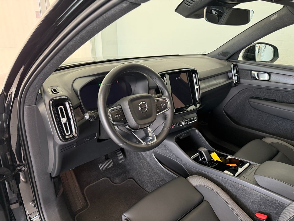 Volvo XC40 P6 ReCharge Core 5d