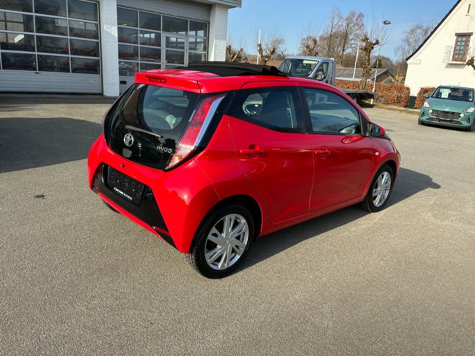 Toyota Aygo 1,0 VVT-i x-sky 5d
