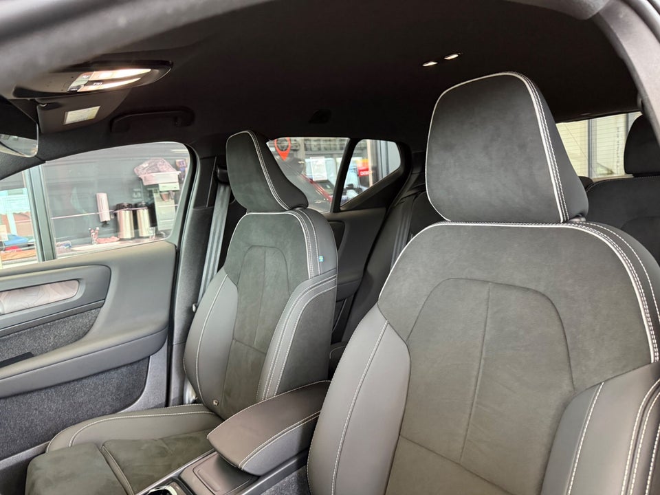 Volvo XC40 P8 ReCharge Twin Plus 5d