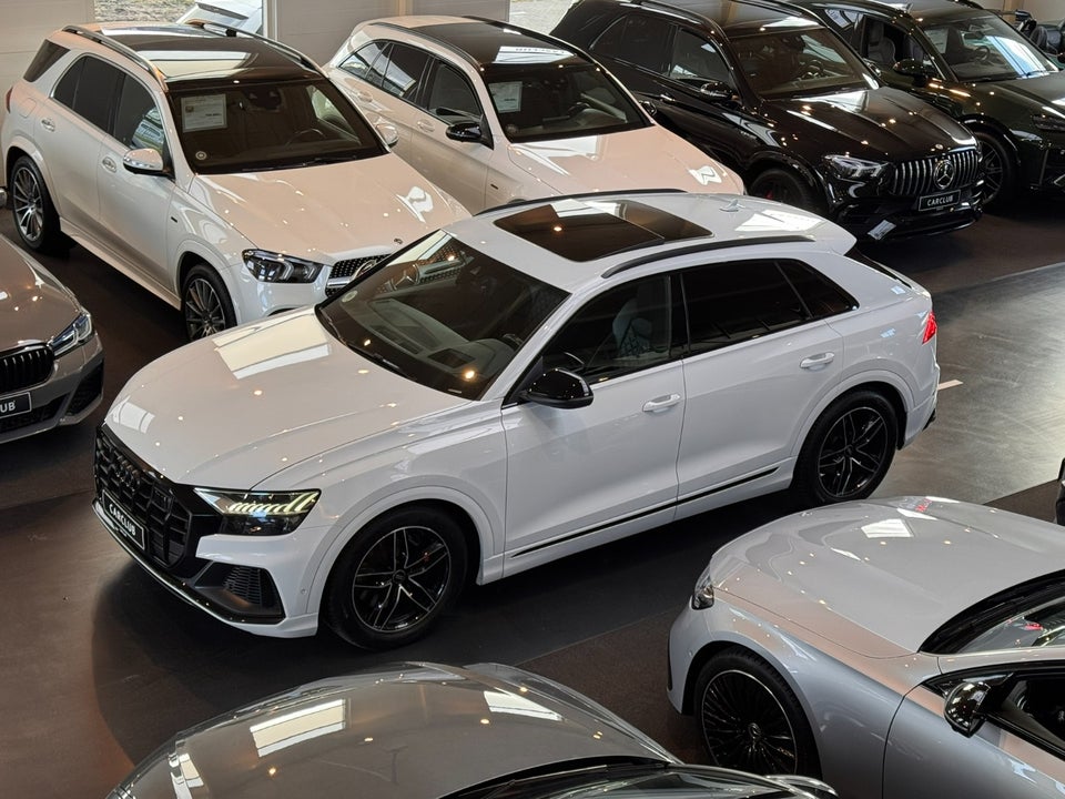 Audi SQ8 4,0 TFSi quattro Tiptr. 5d