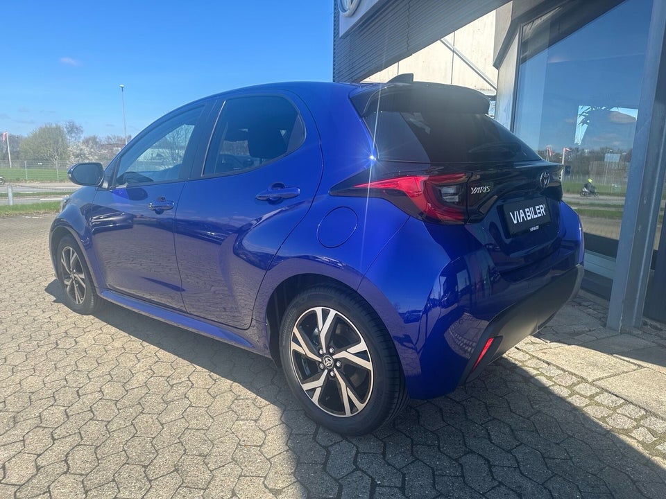 Toyota Yaris 1,5 Hybrid Style Technology e-CVT 5d