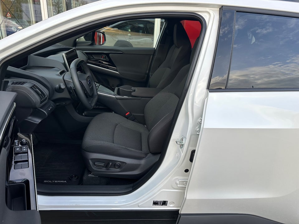 Subaru Solterra 71 Limited 5d