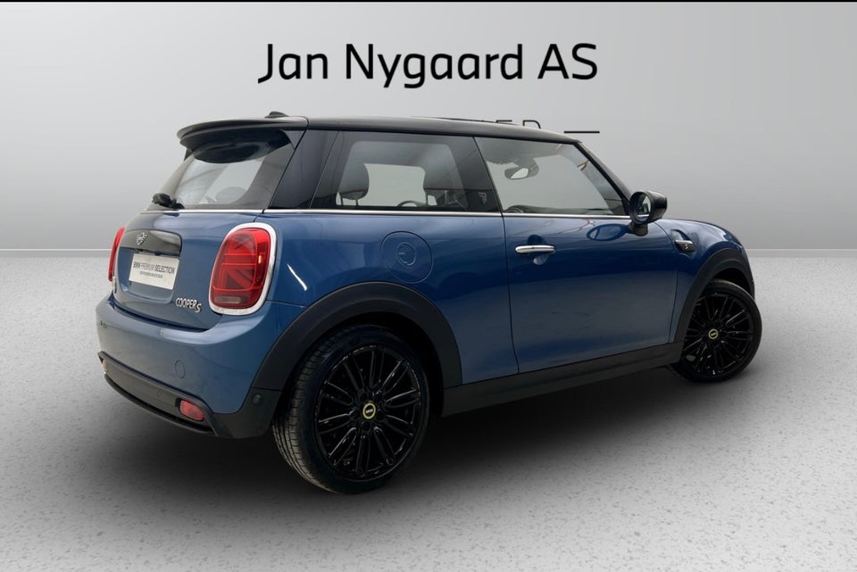 MINI Cooper SE Maximise 3d