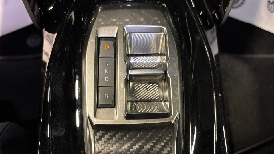 Peugeot e-2008 50 GT 5d