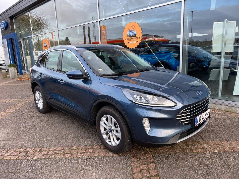 Ford Kuga 2,5 PHEV Titanium X CVT 5d