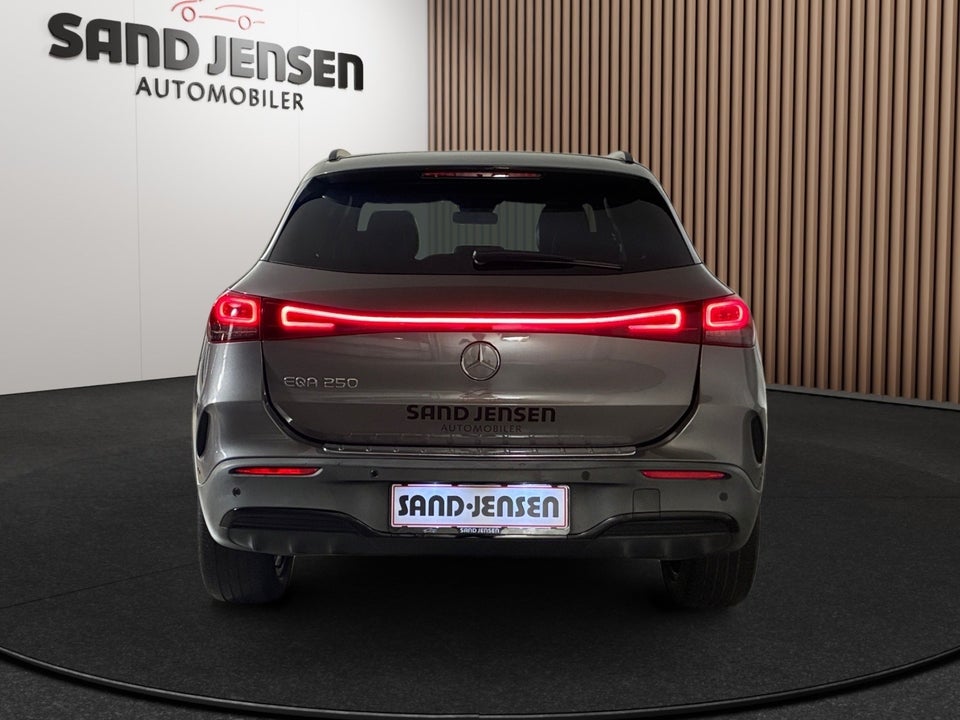 Mercedes EQA250 AMG Line 5d