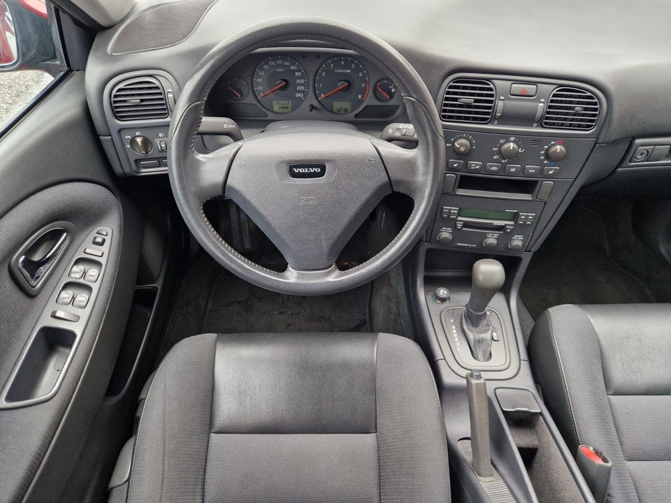 Volvo V40 1,8 Classic aut. 5d