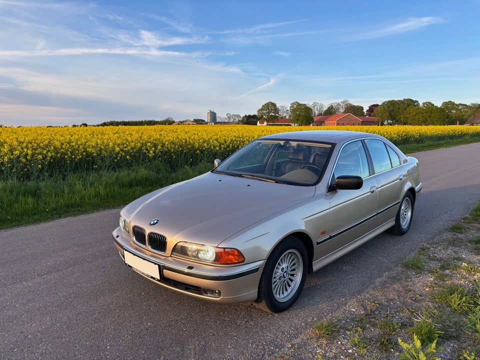BMW 535i 3,5 V8 4d
