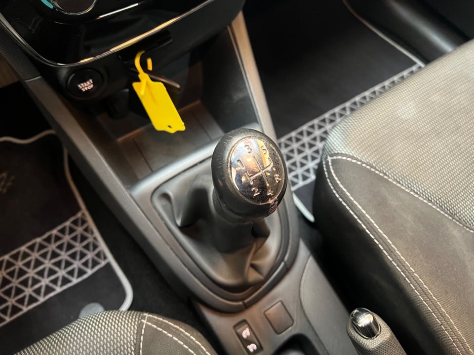 Renault Clio IV 0,9 TCe 90 Expression Sport Tourer 5d