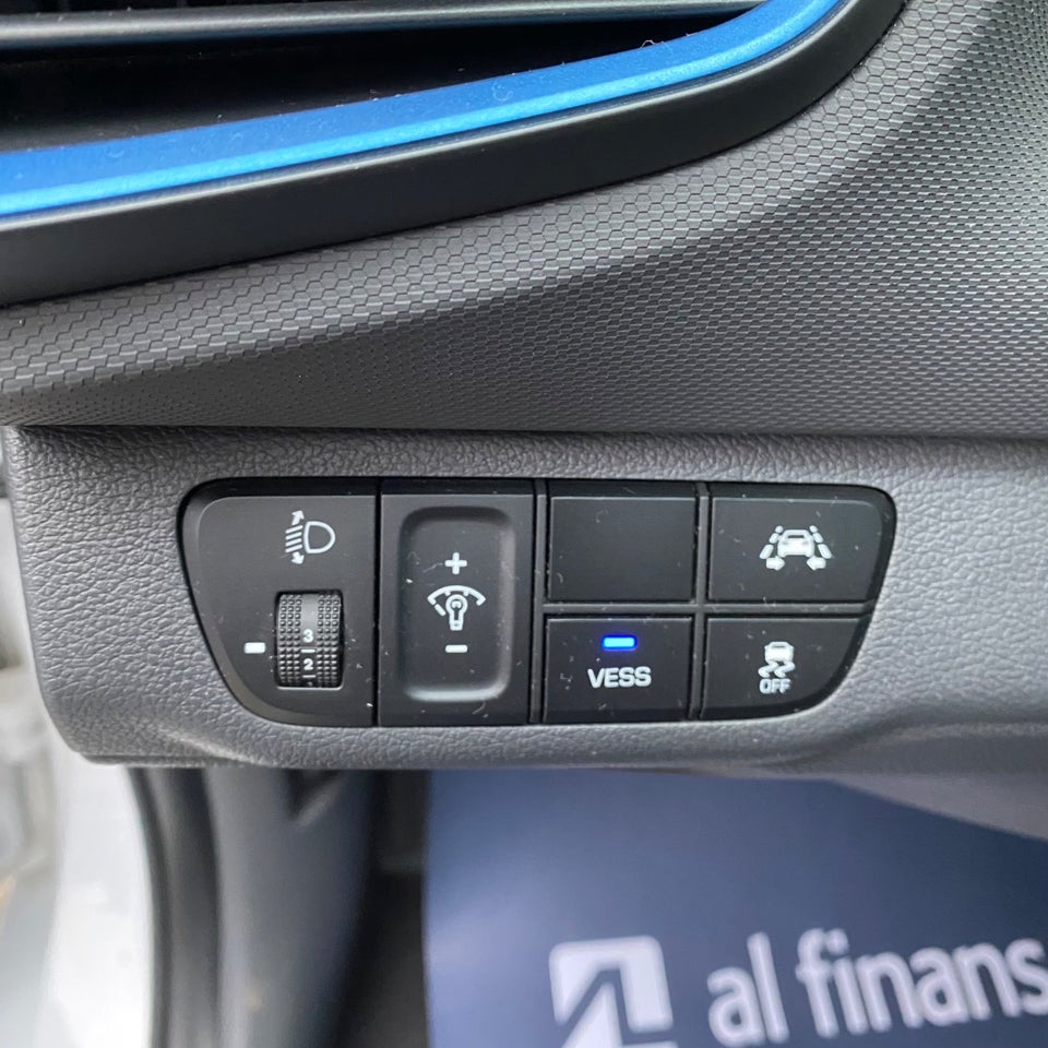 Hyundai Ioniq 1,6 PHEV Trend DCT 5d