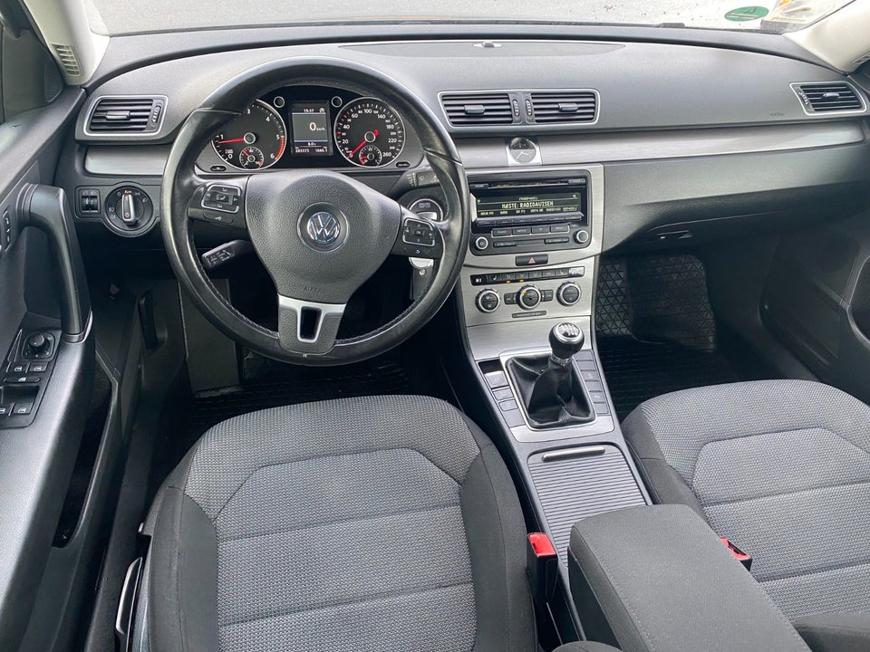 VW Passat 1,6 TDi 105 Comfortline Variant BMT 5d