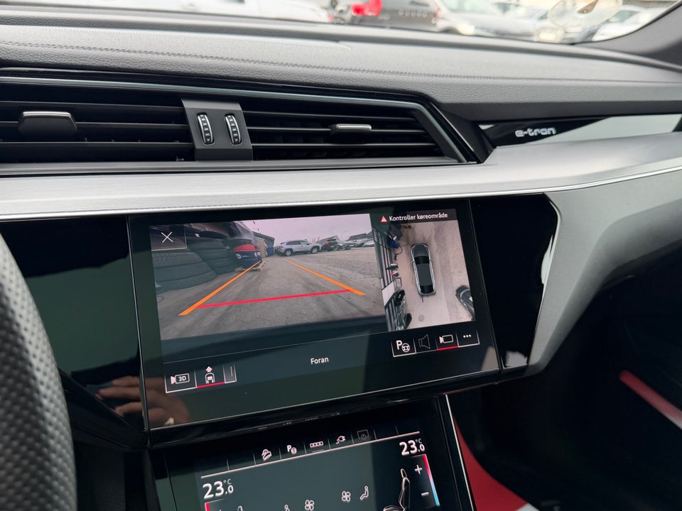 Audi Q8 e-tron 55 S-line Sportback quattro 5d