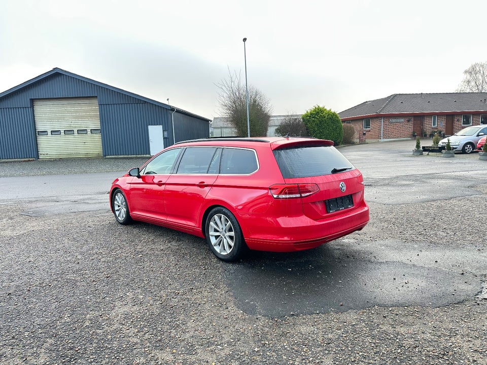 VW Passat 1,6 TDi 120 Highline Variant DSG 5d