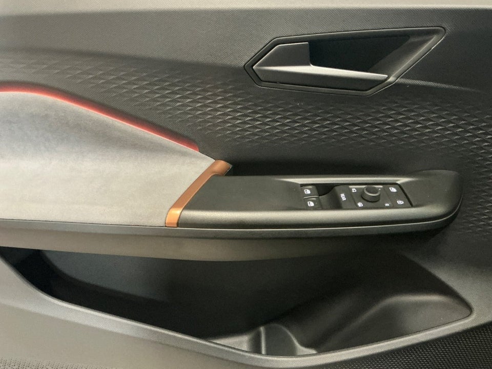 Cupra Born 58 e-Boost 5d