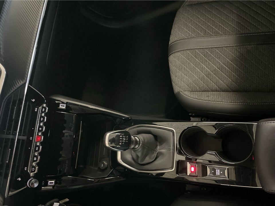 Peugeot 208 1,2 PureTech 100 Allure+ 5d
