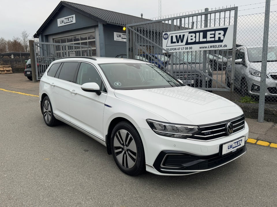 VW Passat 1,4 GTE Variant DSG 5d