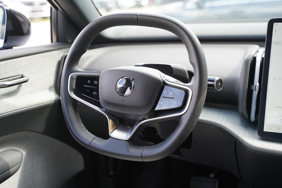 Volvo EX30 Twin Performance Ultra 5d