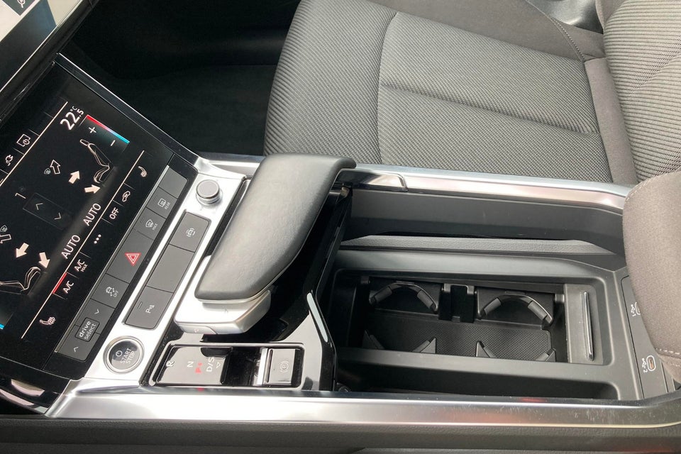 Audi e-tron 50 quattro 5d